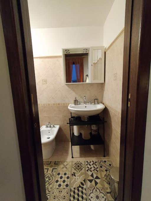 Ferienwohnung Casa Degli Alberi Fiumicino Exterior foto